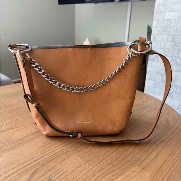 Rebecca Minkoff Handbags - Rebecca Minkoff Tan Chain Detail Shoulder Bag